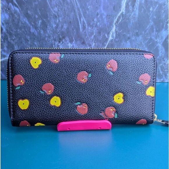 Coach Signature C Scattered Apple Print Black Long Accordion Zip Wallet - Picture 4 of 8